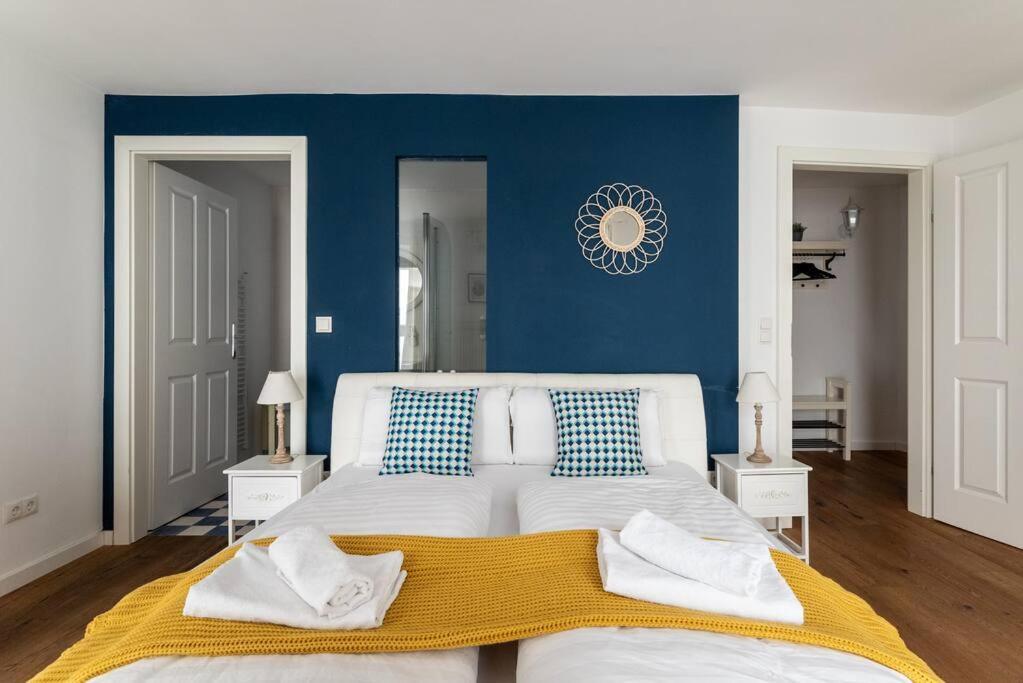 Ferienwohnung Cozy 1Br Duplex Near Center By Hm Wien Exterior foto